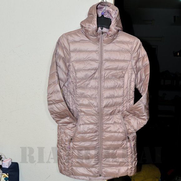Aventure Jackets & Coats Pink Ladies Lightweight Down Jacket